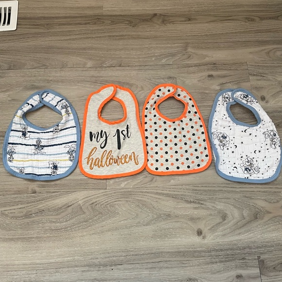 Bibs - Picture 2 of 2